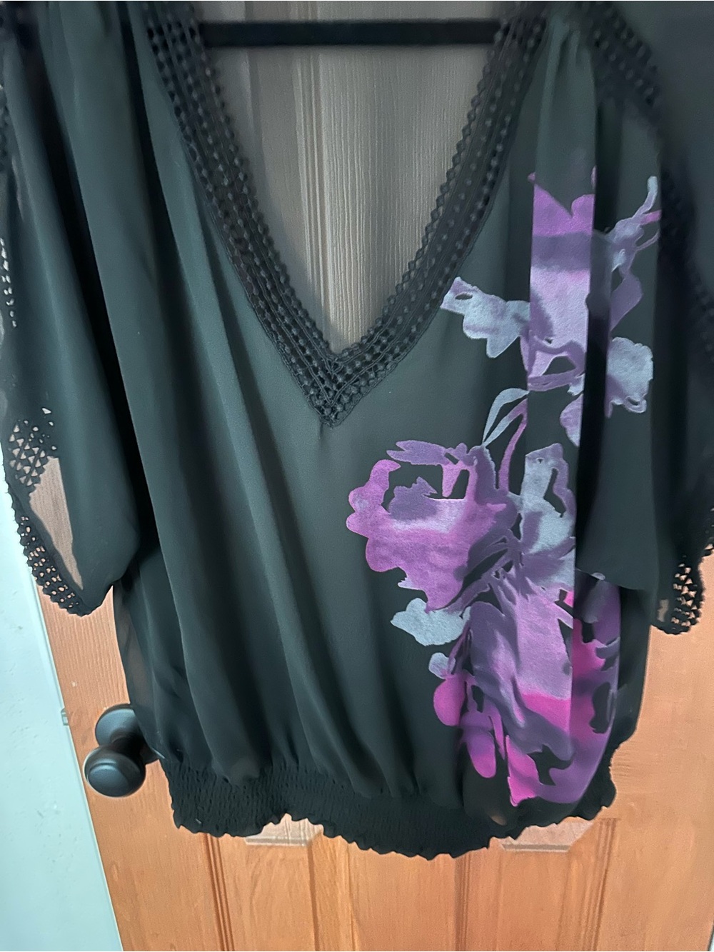 Women’s Black V-Neck Floral Sleeve Blouse - Purple Print XL